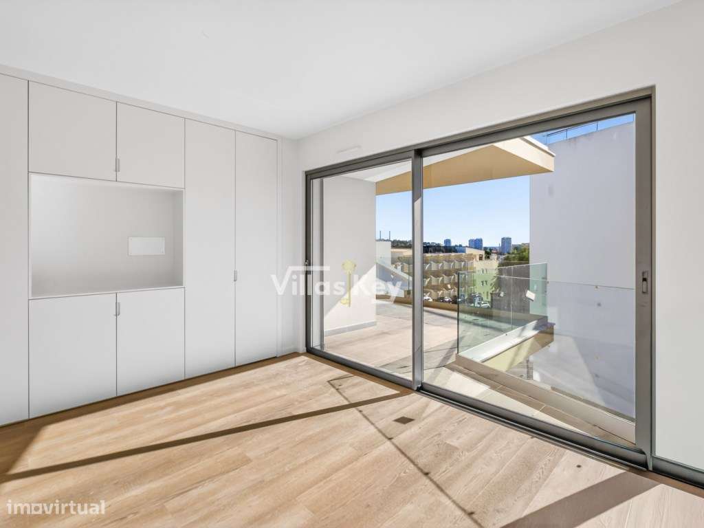 Apartamento T1 situado no centro de Alvor-11