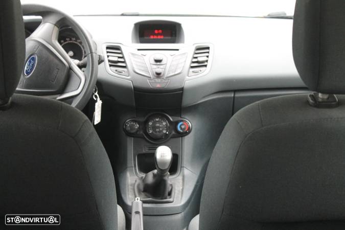 Ford Fiesta de 2011 - 7