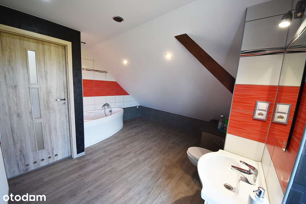 Na sprzedaż funkcjonalny dom po remoncie – Błachów-11