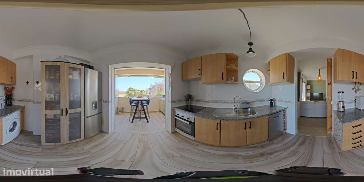 Apartamento T2 com terraço, vista mar e lugar de garagem em Armação de-28