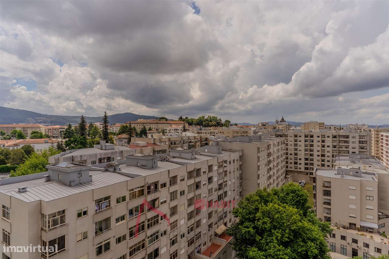 Apartamento T4 Mobilado à Venda em São Vicente, Braga-55