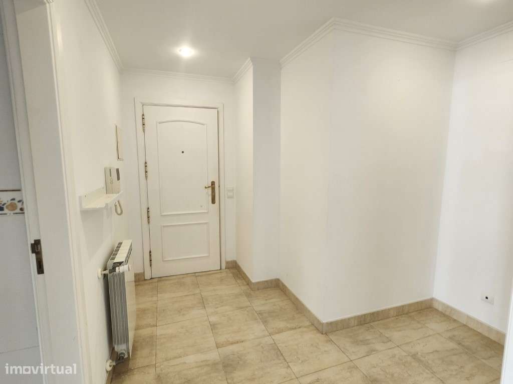 T3 - Qtª nova - Parqueamento - Grande imagem: 5/15