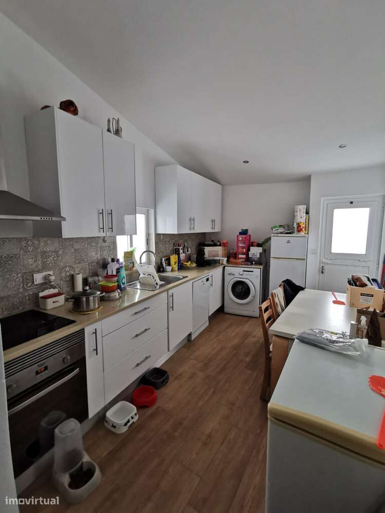 Moradia Geminada M1 com lugar de garagem em zona de Montes Raposos, Fa - Grande imagem: 4/9