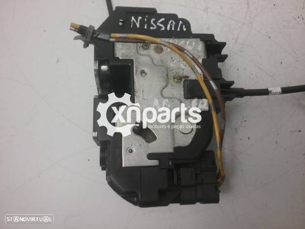 Fecho da porta Trás/Esq NISSAN MICRA III (K12) 1.0 16V | 01.03 - 06.10 Usado - 2