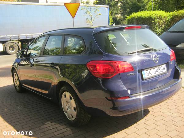 Opel Astra III 1.7 CDTI - 13