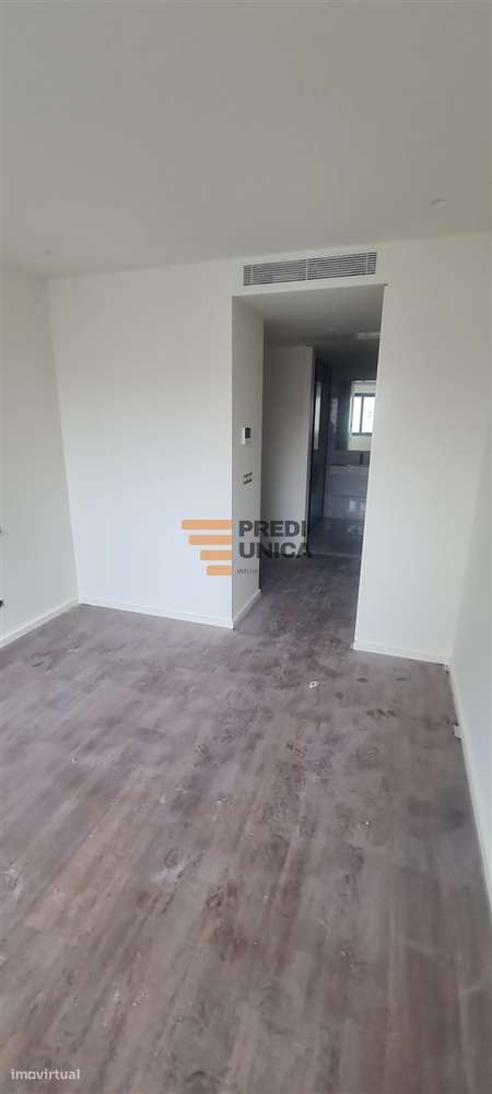 T1 AV. REPUBLICA V.N.GAIA-11