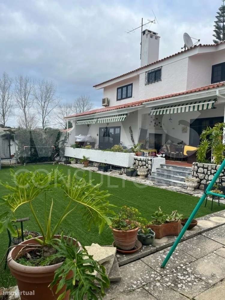 Moradia T6 Quintinha da Cotovia em Sesimbra - Grande imagem: 3/8