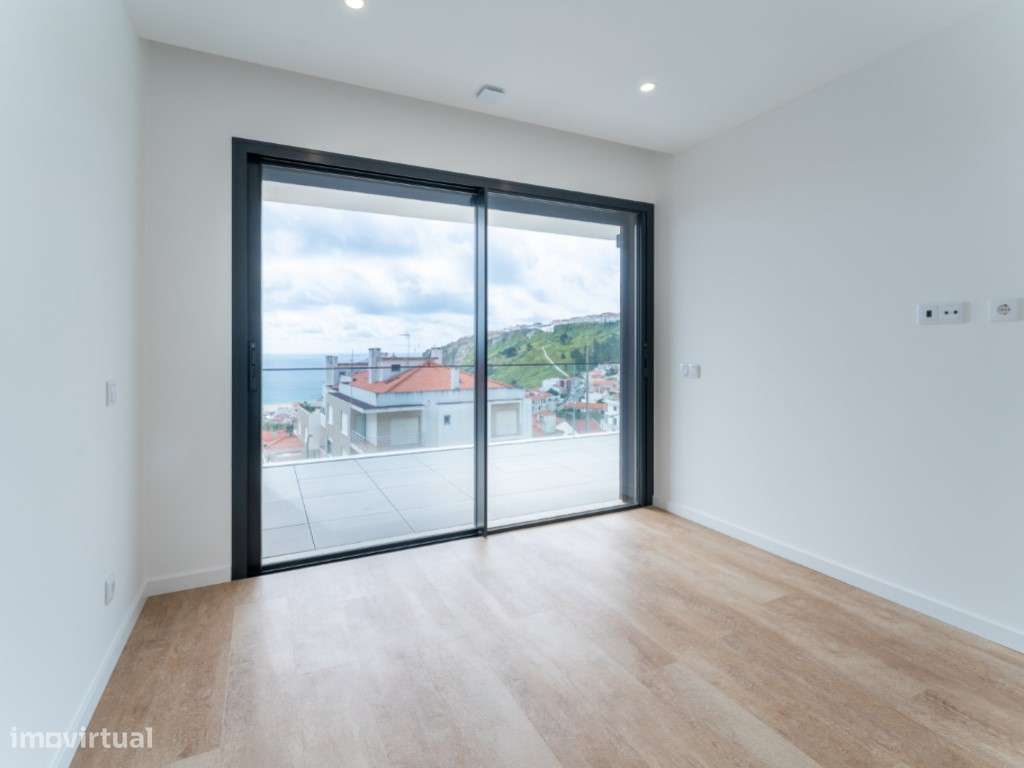 Apartamento T2 na Nazaré - Vista Mar com piscina e garagem-28