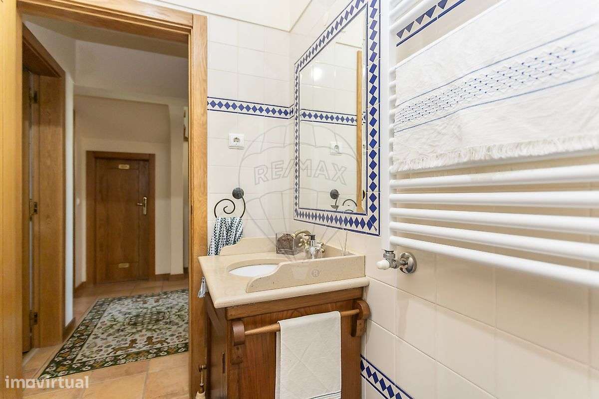 Moradia T4 para venda-11