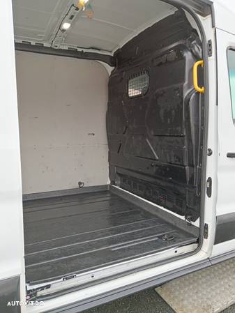 Ford Transit 2,0 tdci 150 cp euro 6 - 6