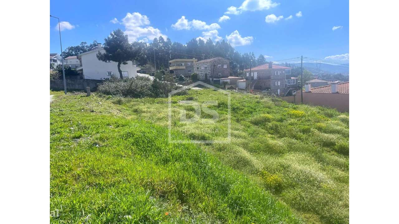 Terreno  Venda em Alpendorada, Várzea e Torrão,Marco de Canaveses - Grande imagem: 2/11