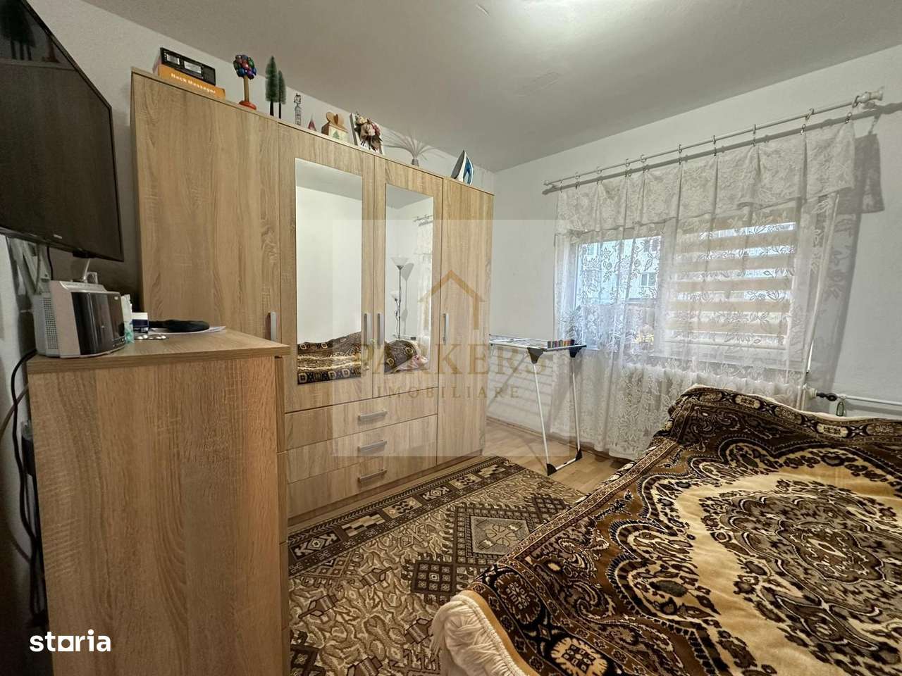 Apartament 3 camere semidecomandat de vanzare zona Manastur-3