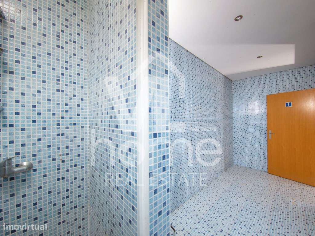 Armazém Industrial de Grande Dimensão - Localização Estratégica-24