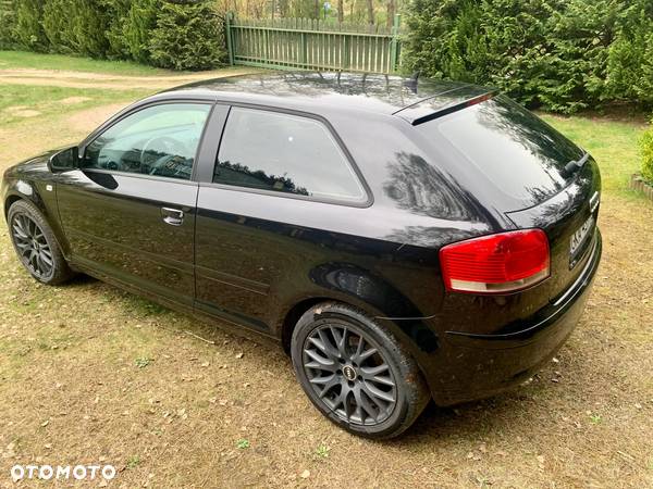 Audi A3 1.9 TDI Ambiente - 4