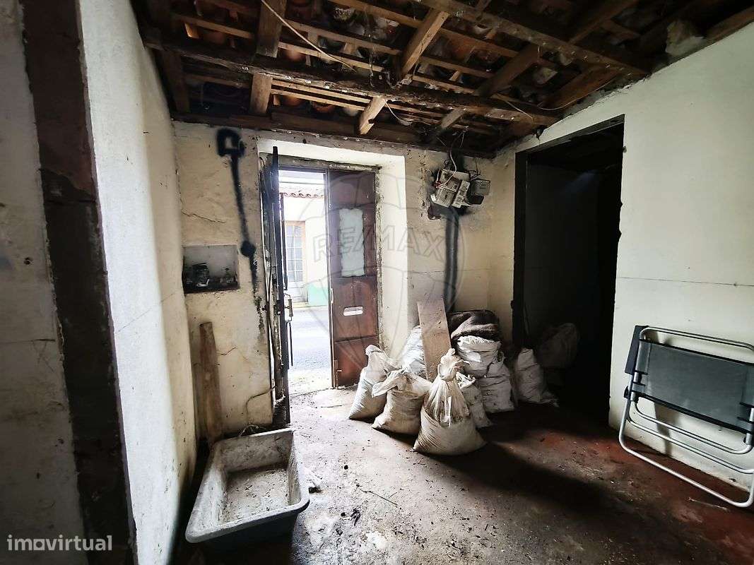 Moradia T1 para venda - Grande imagem: 5/8