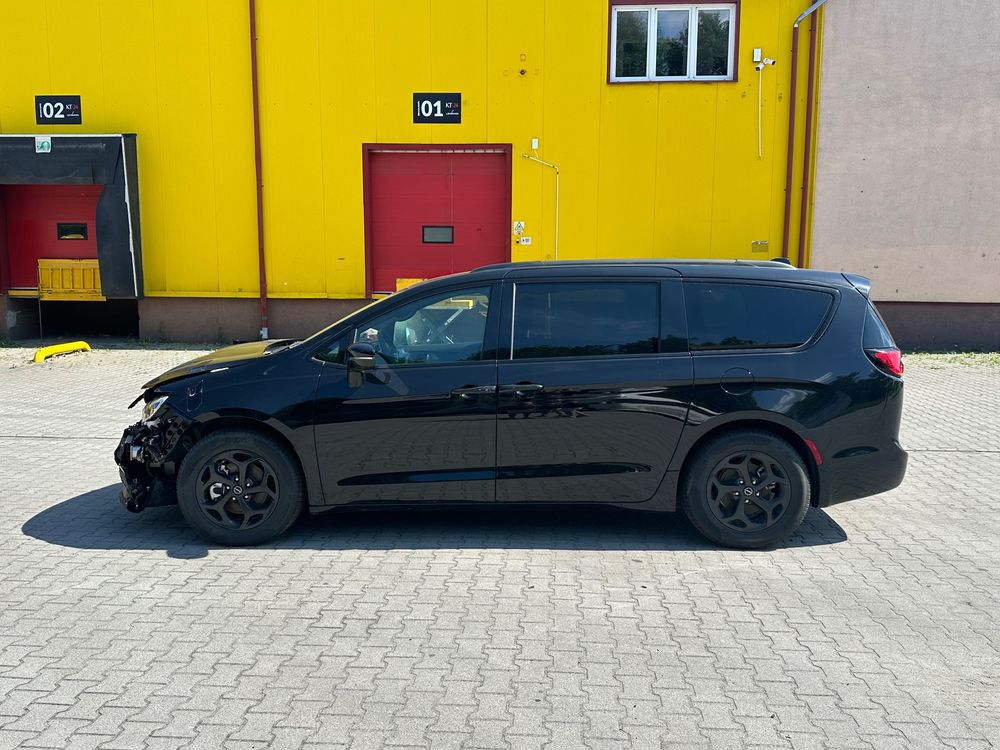 Chrysler Pacifica 2025