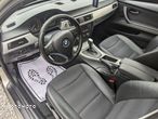 BMW Seria 3 318i Touring - 9