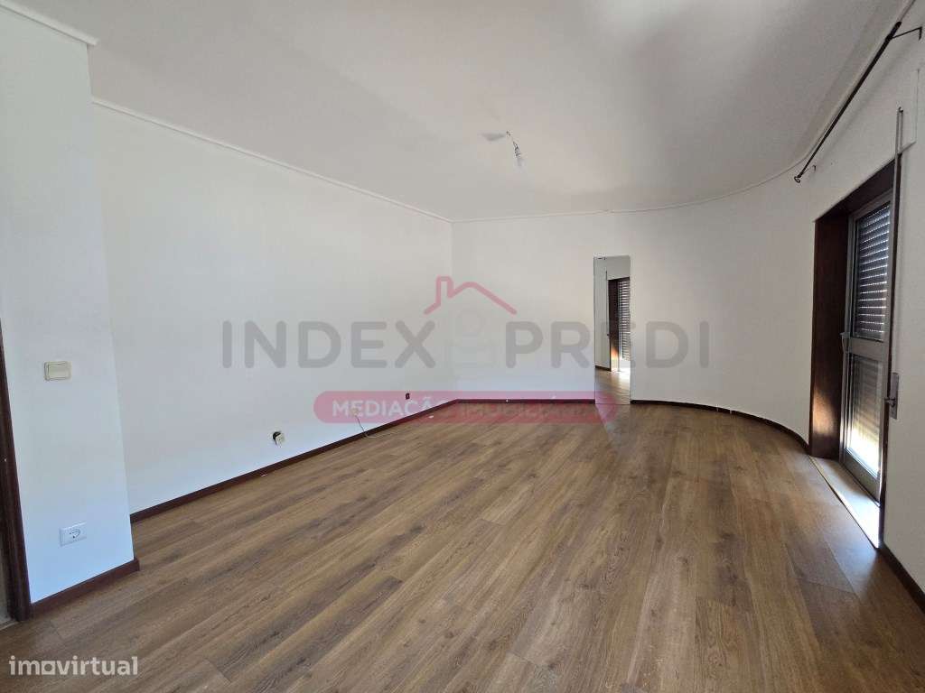 Excelente Apartamento T3 em Ílhavo-0