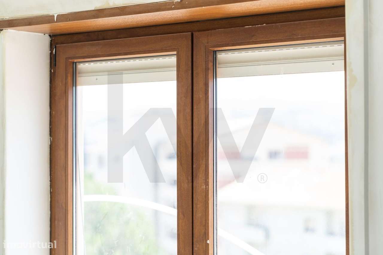 Apartamento T2 Transformado em 3 Estúdios – Bairro Norton de Matos, Co-24