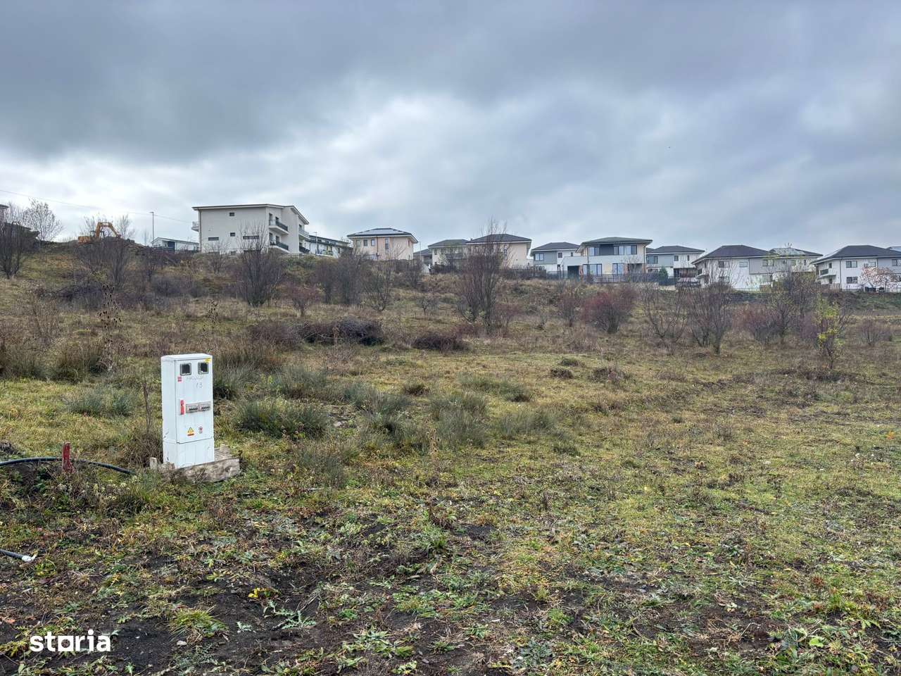 Teren autorizat duplex/ Dezmir-5