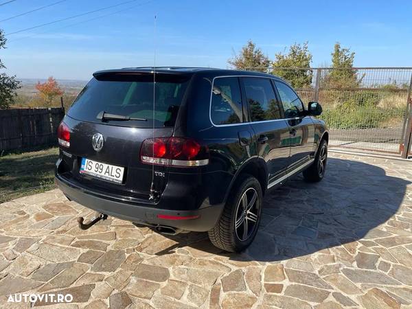 Volkswagen Touareg 2.5 TDI R5 Aut. - 12