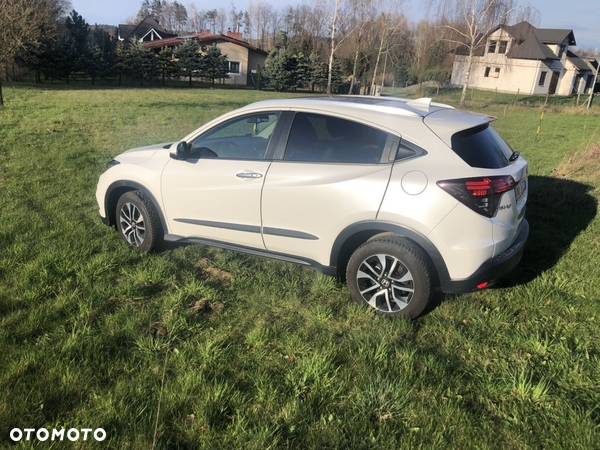 Honda HR-V 1.5 Comfort (Honda Connect+) - 2