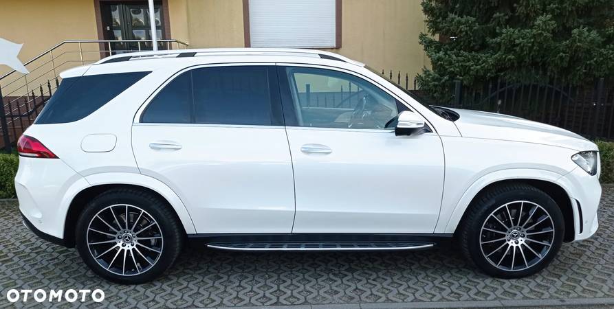 Mercedes-Benz GLE 300 d 4-Matic - 11