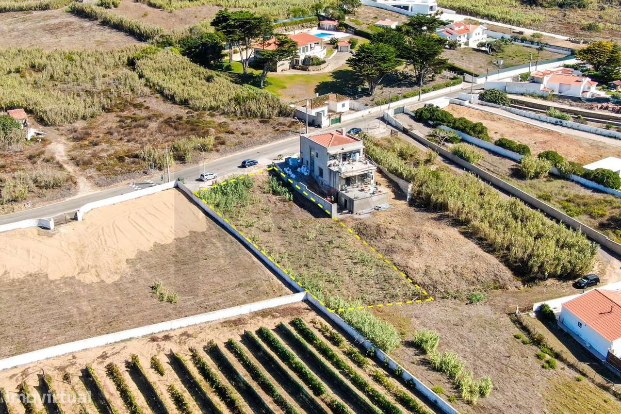 Terreno para construção com lote aprovado nas Azenhas do Mar com vista-2