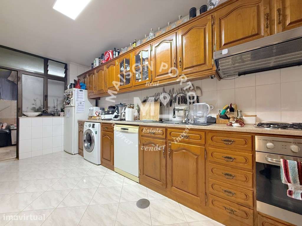 Apartamento T3 com 2 Varanda e Estacionamento em Rio Tinto, próximo...-15