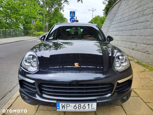 Porsche Cayenne S Diesel Platinum Edition - 16