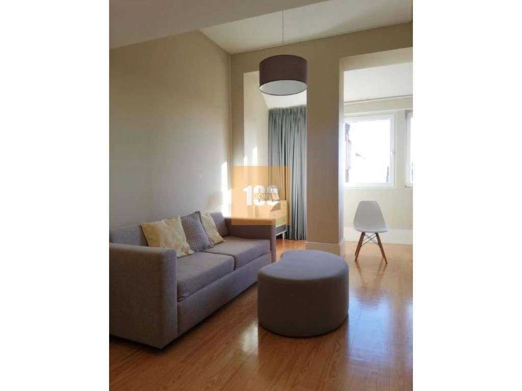 T0+1 Duplex ao Bolhão com Licença AL - Grande imagem: 4/23