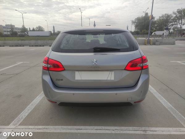 Peugeot 308 1.2 PureTech Allure S&S - 7