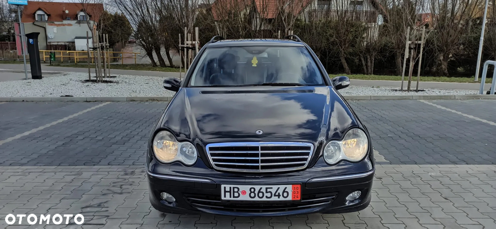 Mercedes-Benz Klasa C 220 T CDI Avantgarde - 22