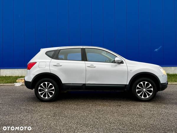 Nissan Qashqai - 8