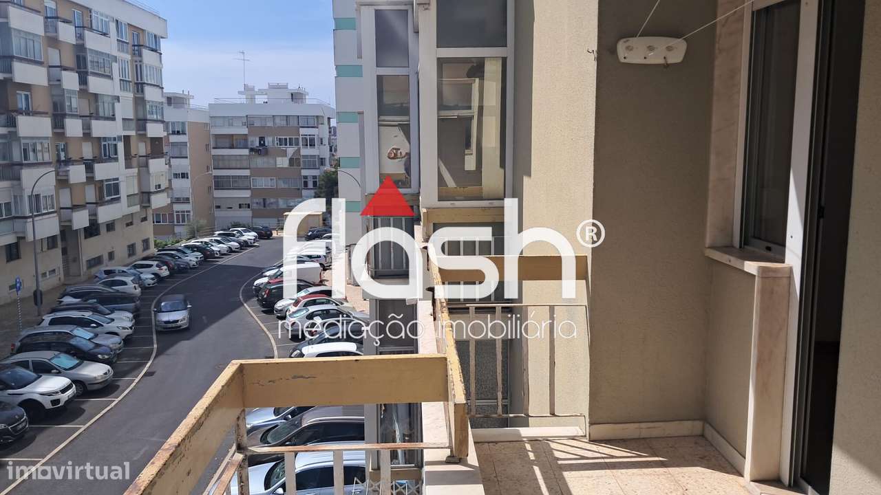 T2 Remodelado com elevador e arrecadação na Figueirinha -Oeiras-25