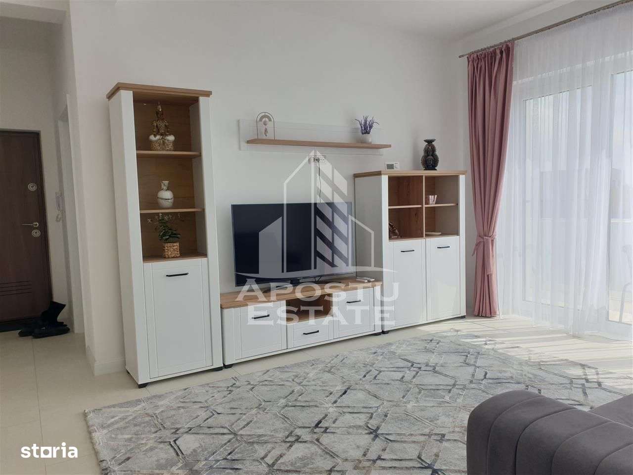 Apartament cu 2 camere, 2 locuri de parcare in Dumbravita zona Ikea - Imagine principală: 5/8