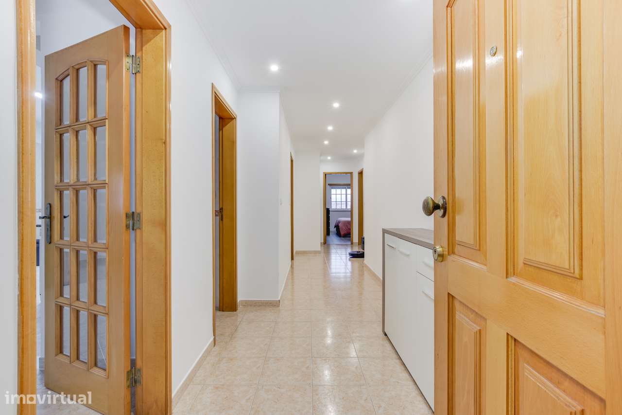 APARTAMENTO T2 C/ 92 M² | ARRECADAÇÃO | PINHAL NOVO - Grande imagem: 3/24