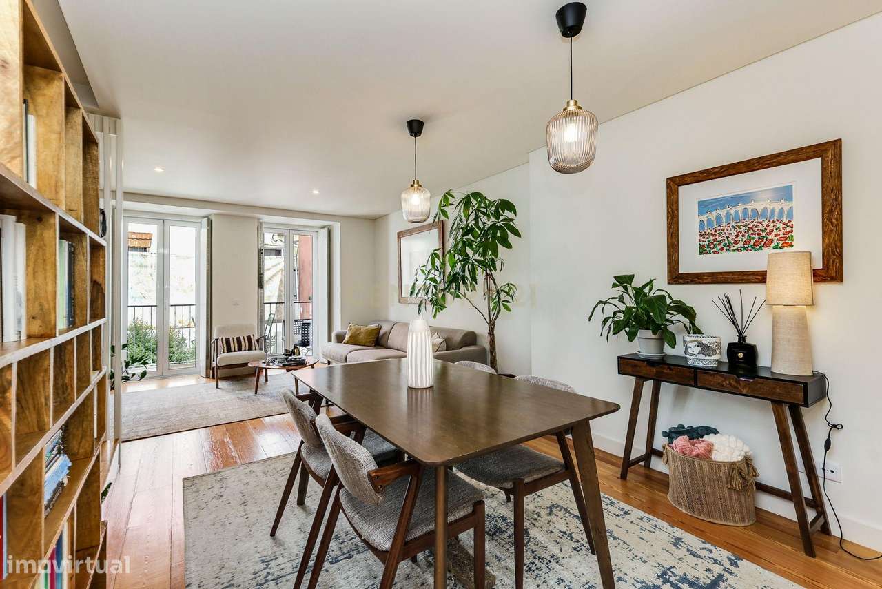 T2 DUPLEX COM VARANDAS, JUNTO ÀS AMOREIRAS - Grande imagem: 4/25