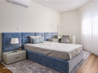 Apartamento T3 com varanda e estacionamento em Talaíde - Grande imagem: 5/25