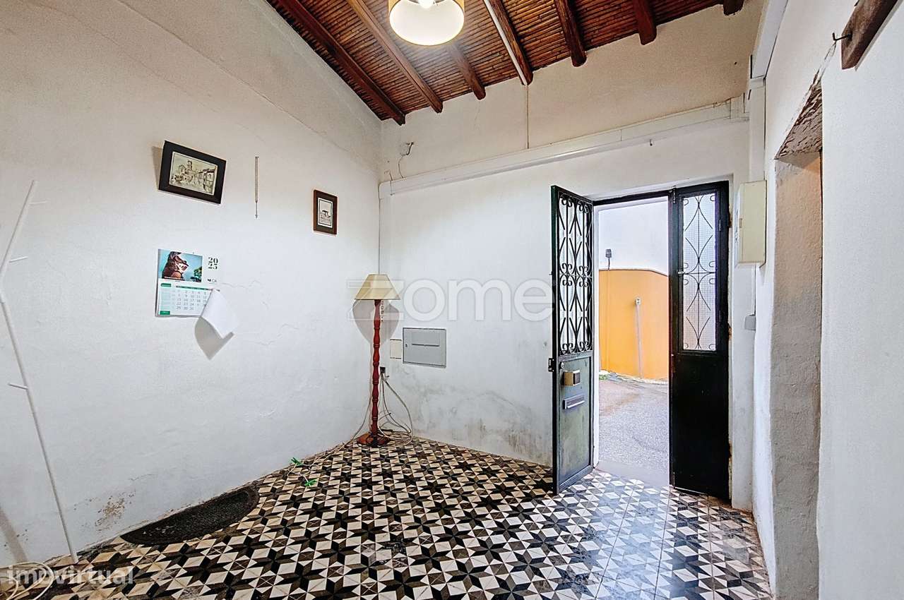 Moradia V2 no centro de São Marcos da Serra-6