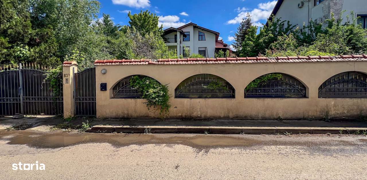 Casa, 496 m²,  - Imagine principală: 2/8