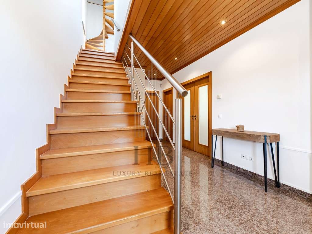 Exclusiva Moradia T4 com Piscina e Jardim |S. Joao das Lampas |Sintra-29