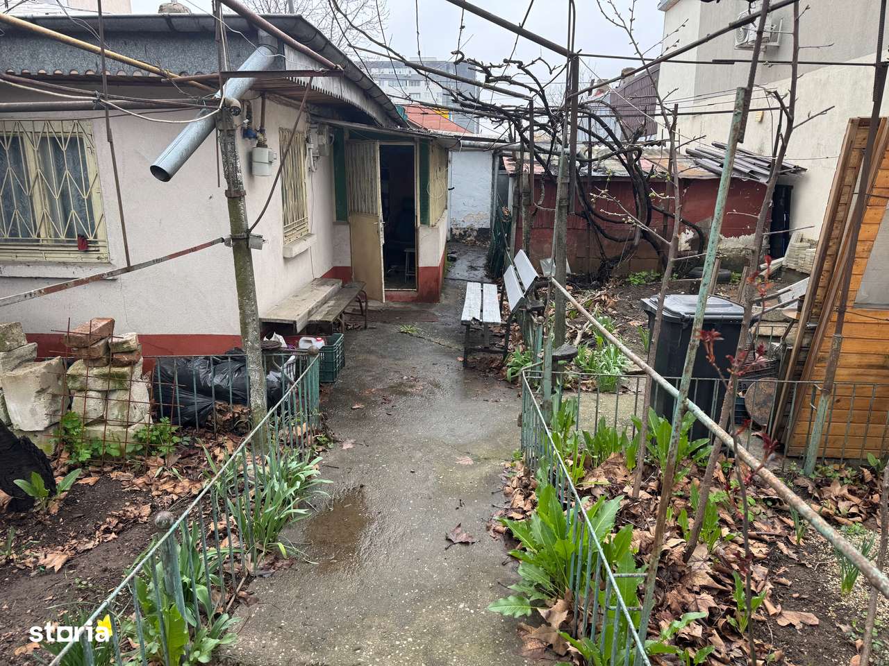 Berceni Luica teren cu casa de vanzare-1