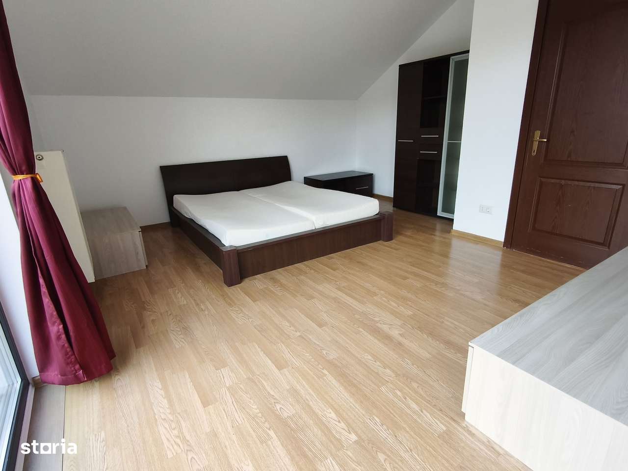 Casa moderna cu 4 camere in cartierul Orizont-Tur 3D virtual - Imagine principală: 2/14