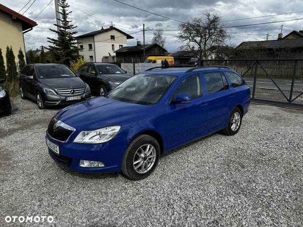 Skoda Octavia 1.6 Ambiente - 13