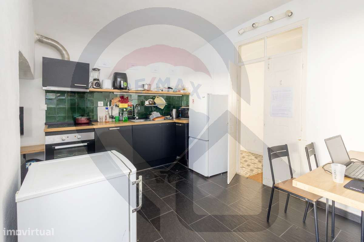 Prédio para Investimento no Centro Histórico de Évora-30