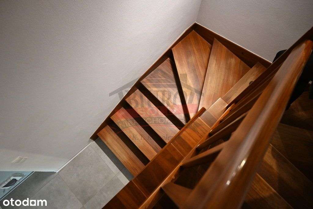 Chrząstowice - Przestronny dom z pięknym ogrodem-18