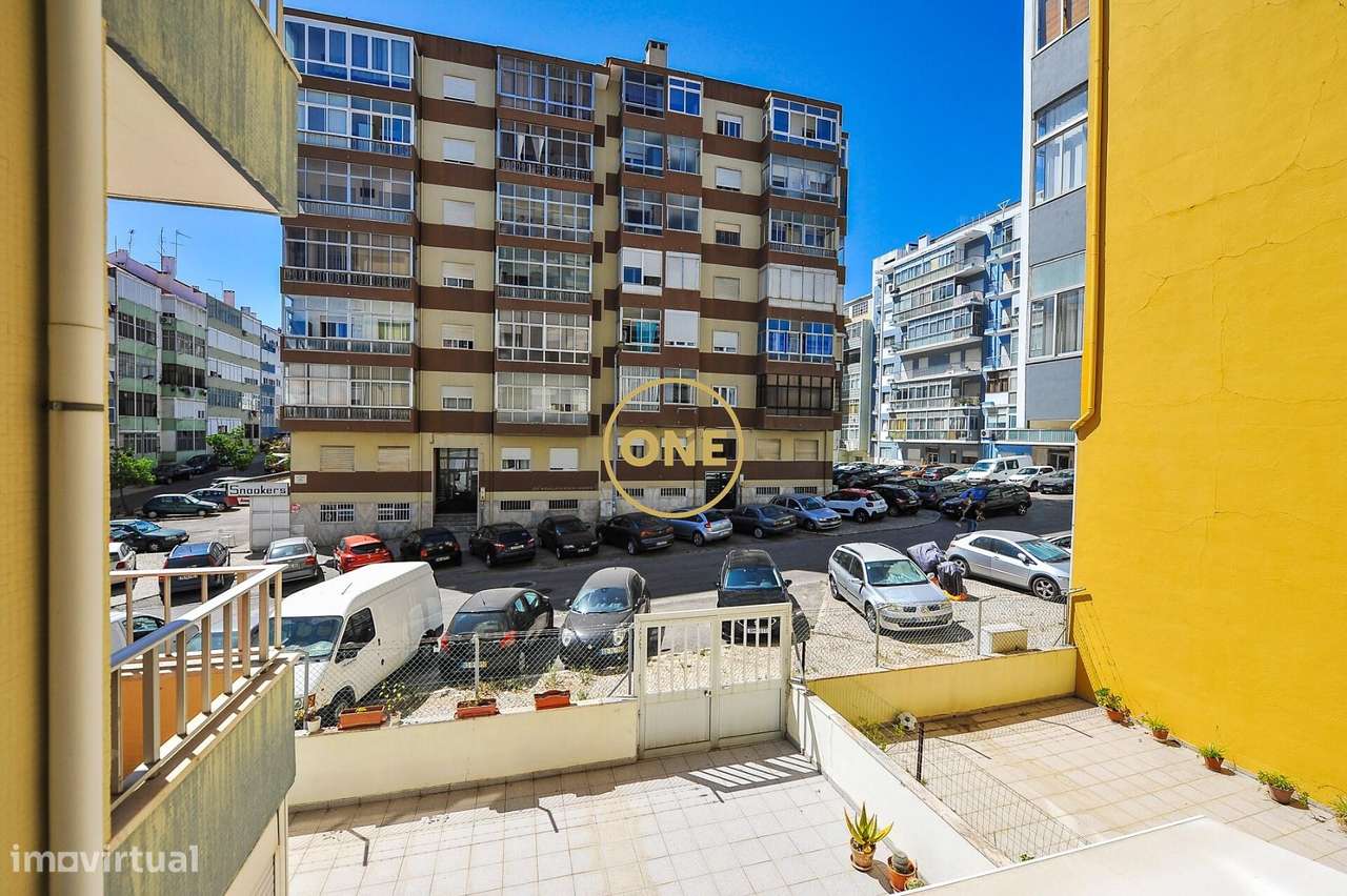 Apartamento T3 à venda na Cova da Piedade, Almada-10