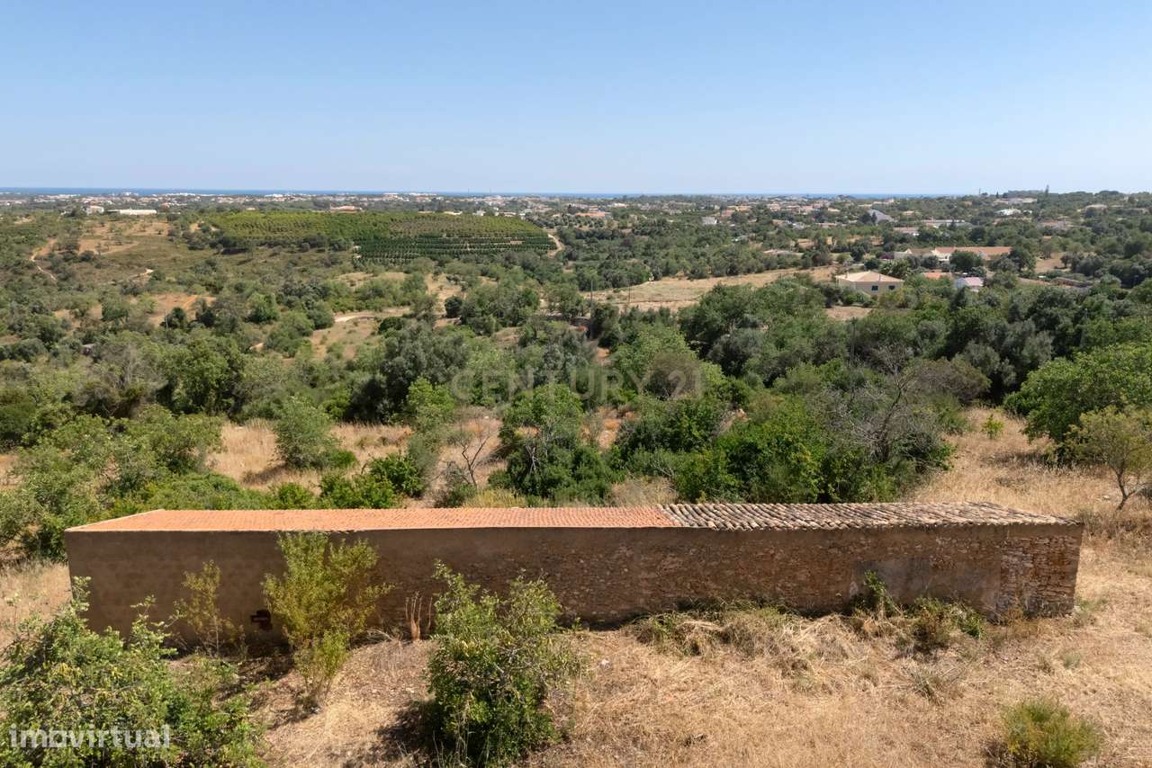 Moradia para Renovar a 5 Minutos de Albufeira - Grande imagem: 4/9