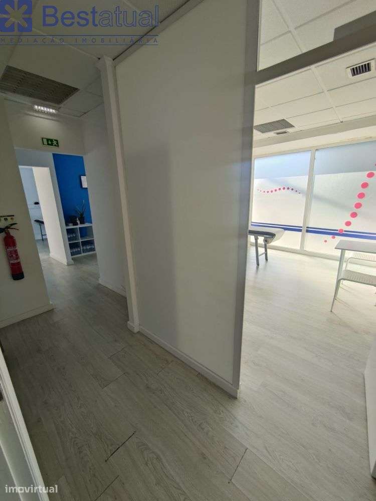 Trespasse - Clinica de Fisioterapia-Próx. Centro da Trofa-8